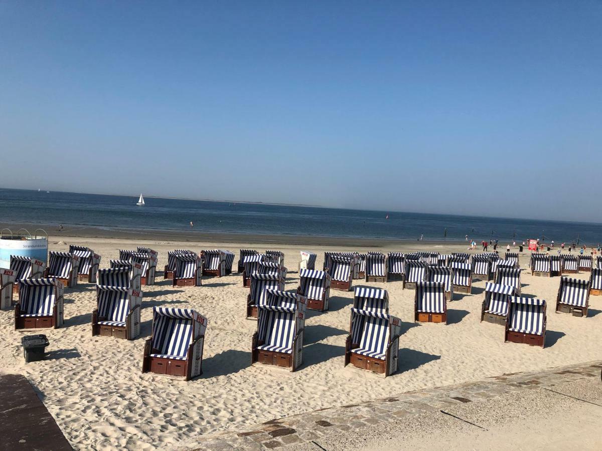 Moewennest II Lägenhet Emden Exteriör bild